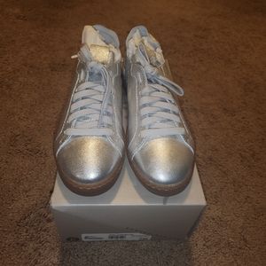 Sam Edelman Jayme Silver Metallic Sneaker